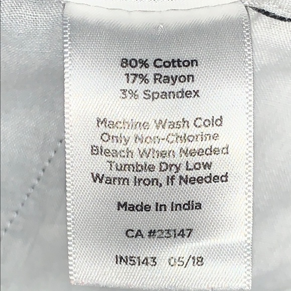 Women’s Talbots Navy Perfect Chino Pants Size 10P EUC - Picture 8 of 8